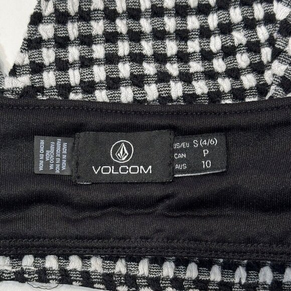 VOLCOM Xo CocoHo Houndstooth Bikini Crop Top Women's Small Textured Pull-On NEW - Picture 4 of 9